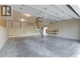 3pc Bathroom - 4712 60 Street Ne, Calgary, AB T1Y5E8 Photo 17