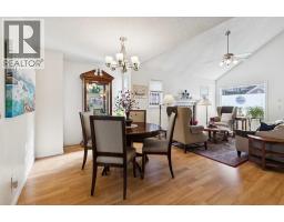 2pc Bathroom - 44 Inglewood Landing Se, Calgary, AB T2G5K5 Photo 6