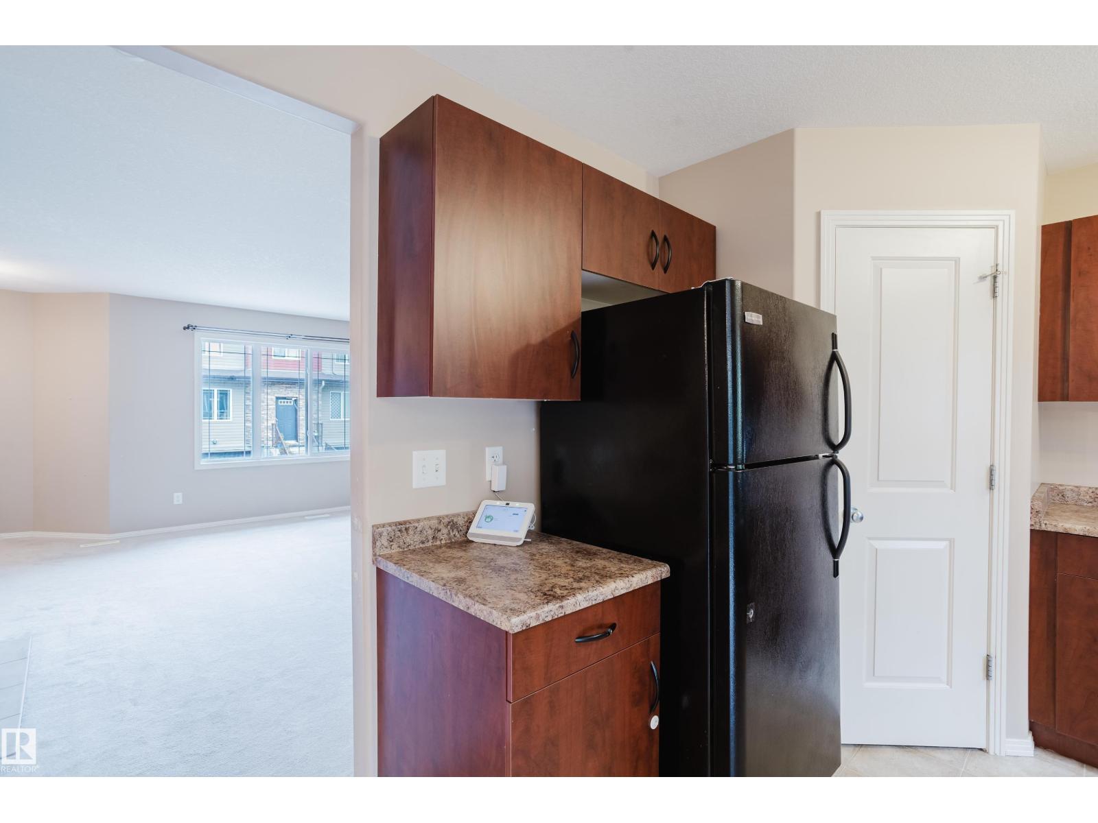 #35 12930 140 AV NW - 16