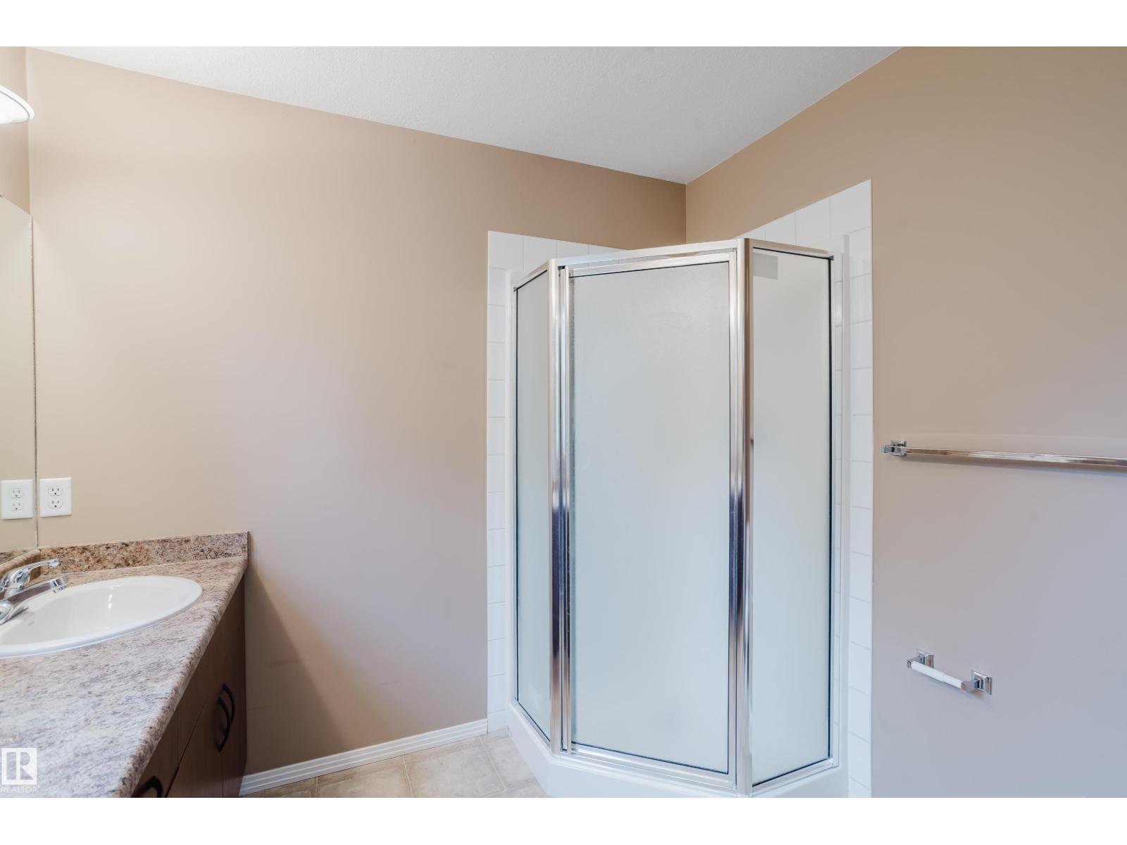 #35 12930 140 AV NW - Image 29
