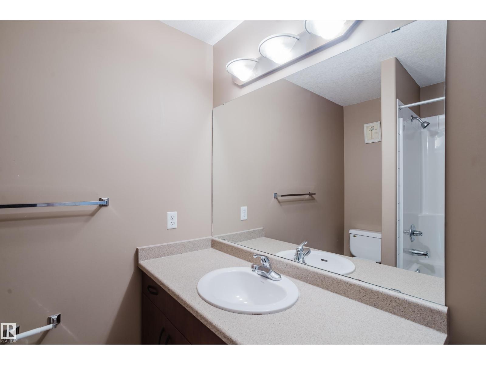 #35 12930 140 AV NW - Image 37