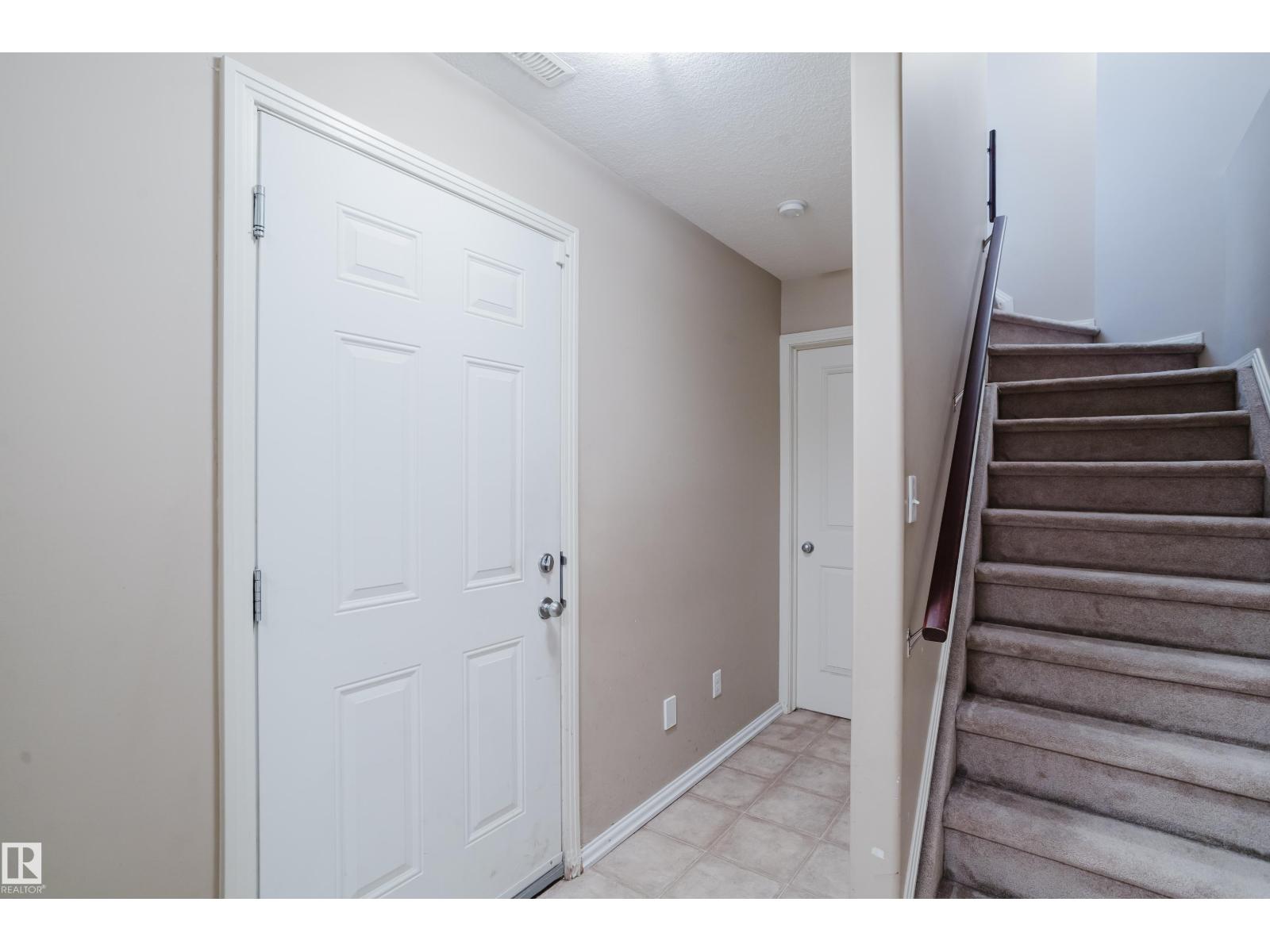 #35 12930 140 AV NW - Image 40