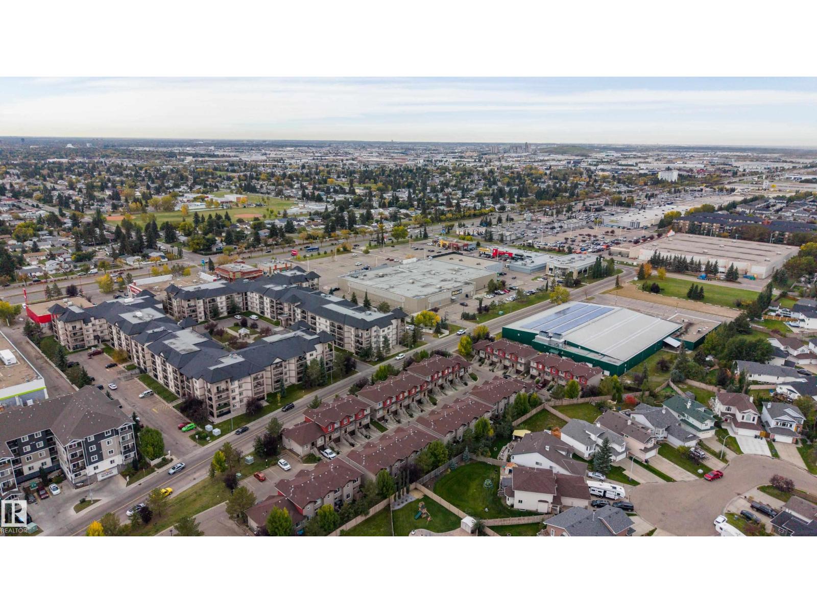 #35 12930 140 AV NW - Image 54