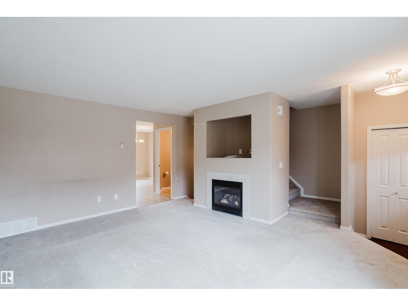 #35 12930 140 AV NW - Image 6