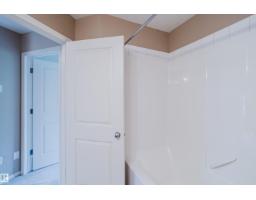 #35 12930 140 Av Nw, Edmonton, AB T6V0C4 Photo 38