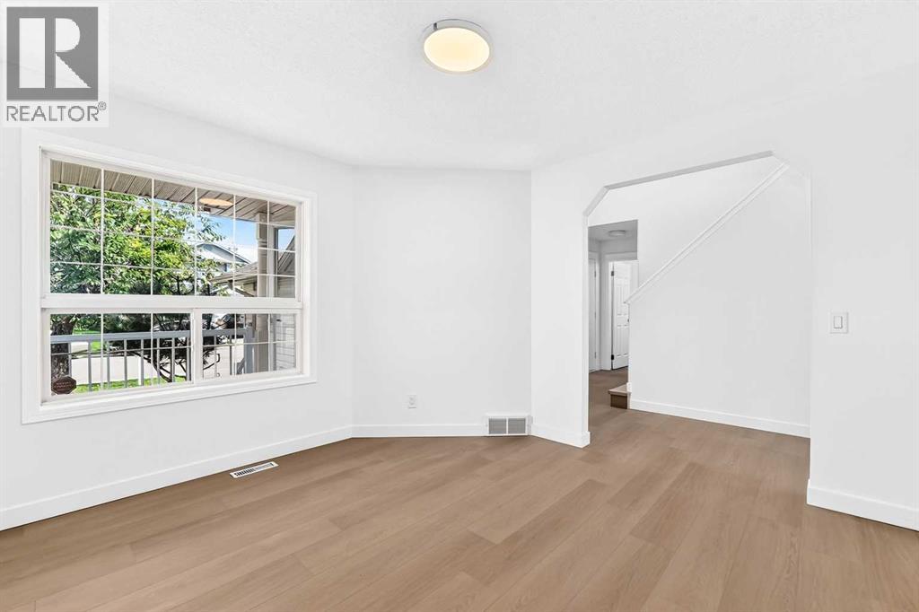 70 Country Hills View NW, Calgary, Alberta, T3K4Y5 — thumbnail 5