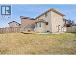 187 Martinvalley Crescent Ne, Calgary, AB T3J4L6 Photo 46