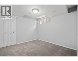 187 Martinvalley Crescent Ne, Calgary, AB T3J4L6 Photo 40