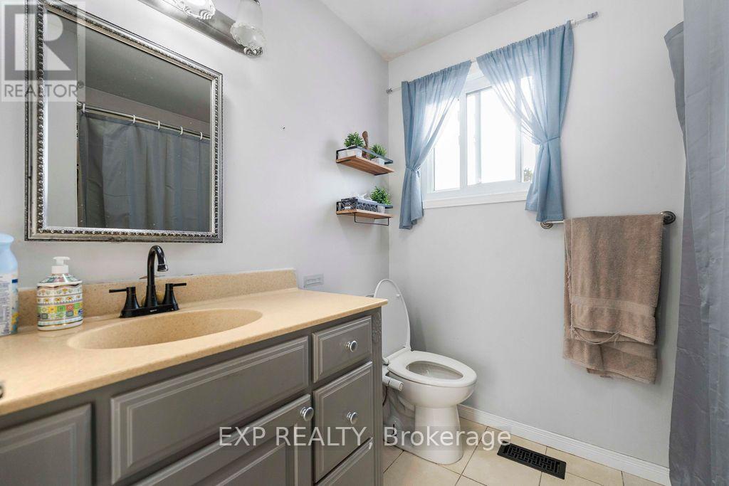 167 SINCLAIR AVENUE - Image 17