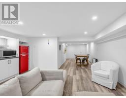 253 Broadview Avenue, Toronto, ON M4M2G6 Photo 15