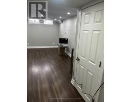 Bedroom 3 - 12 Gateway Court, Whitby, ON L1R3M9 Photo 7