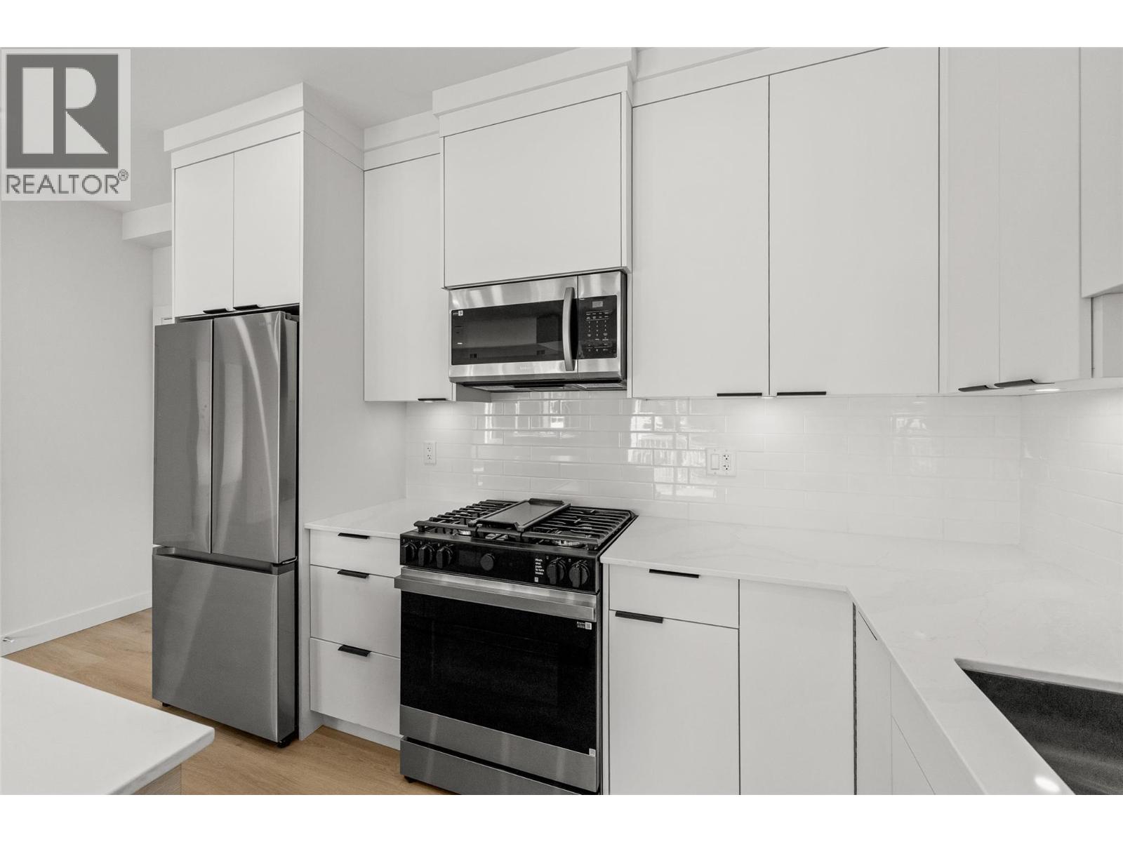 #202 5300 Main Street - Image 9