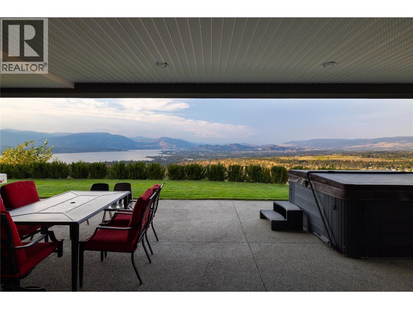1010 Lamont Court, Kelowna