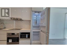 1012 - 28 Interchange Way, Vaughan, ON L4K0P8 Photo 12