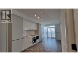1012 - 28 Interchange Way, Vaughan, ON L4K0P8 Photo 7