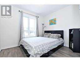 15 - 105 Kayla Crescent, Vaughan, ON L6A4W3 Photo 8
