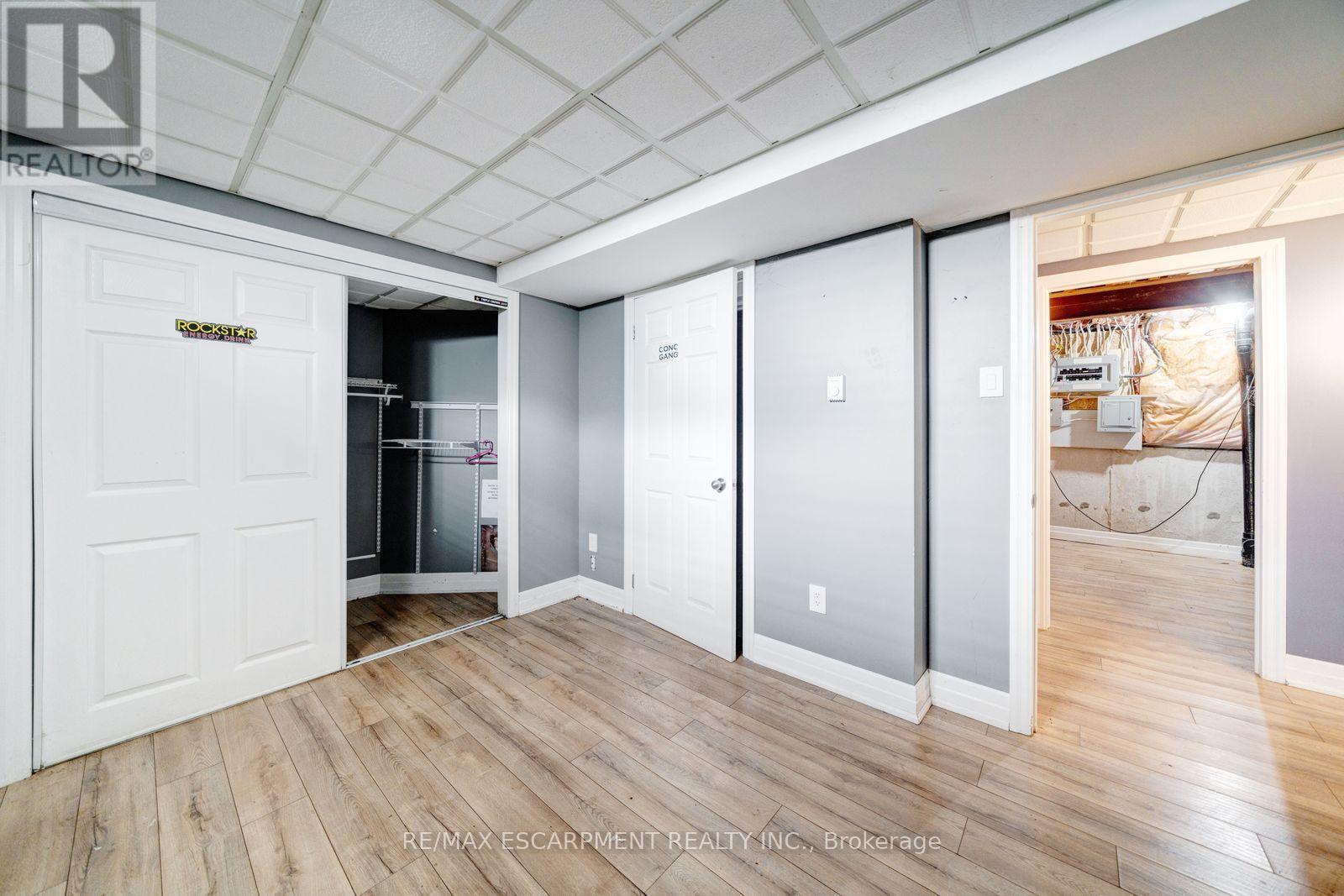 1944 APPLEWOOD AVENUE - Image 43