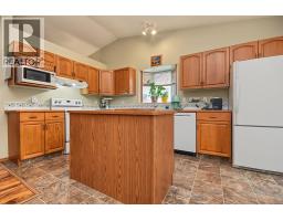 Bedroom - 12418 96a Street, Grande Prairie, AB T8V6Z8 Photo 8