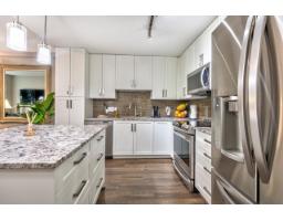 306 6470 194 Street, Surrey, BC V4N6J9 Photo 6