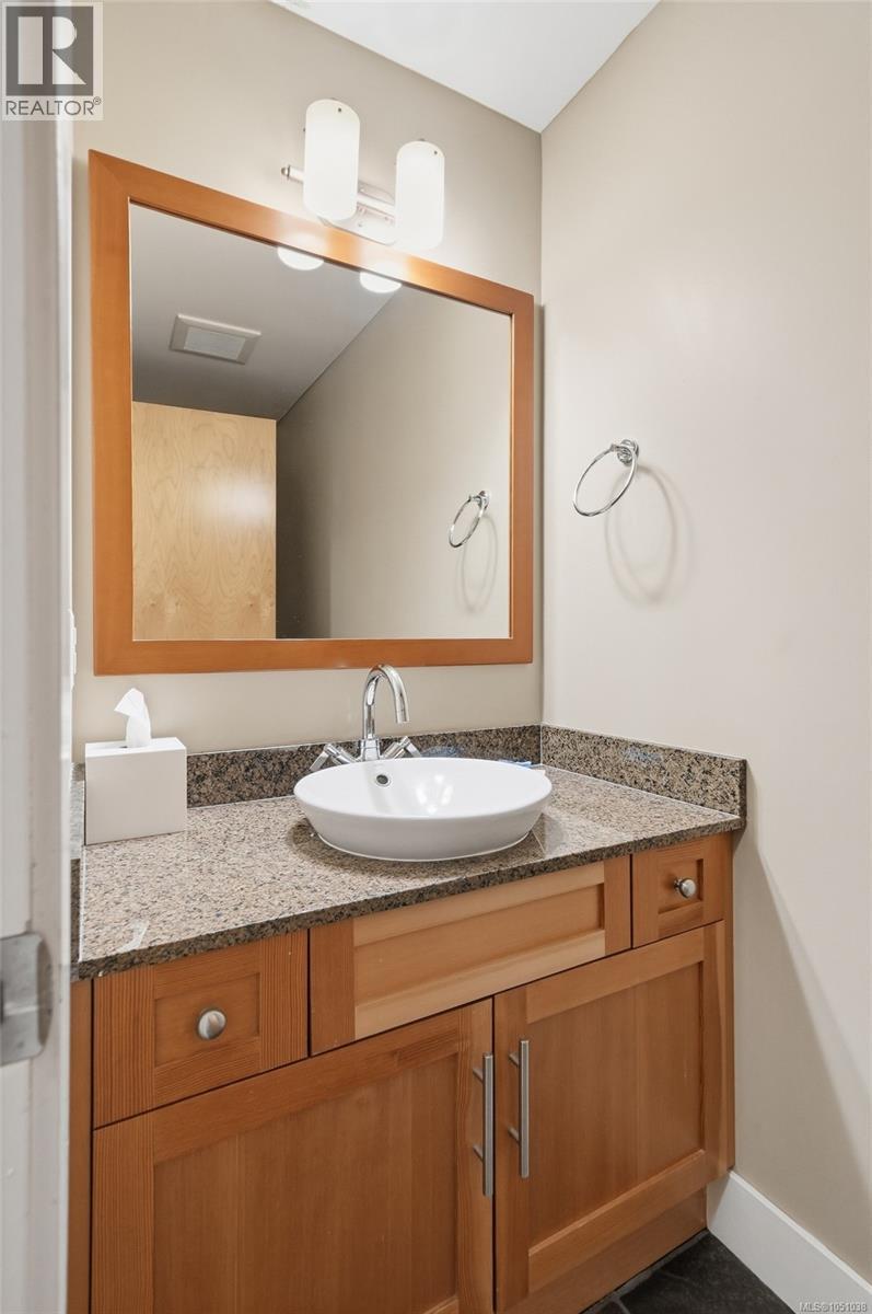 #903/904A 181 Beachside Dr - 35