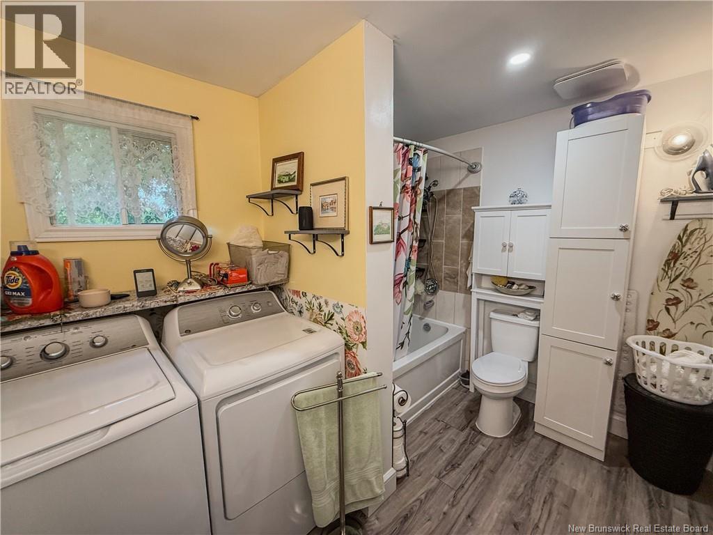 38 Holman Avenue - Image 24