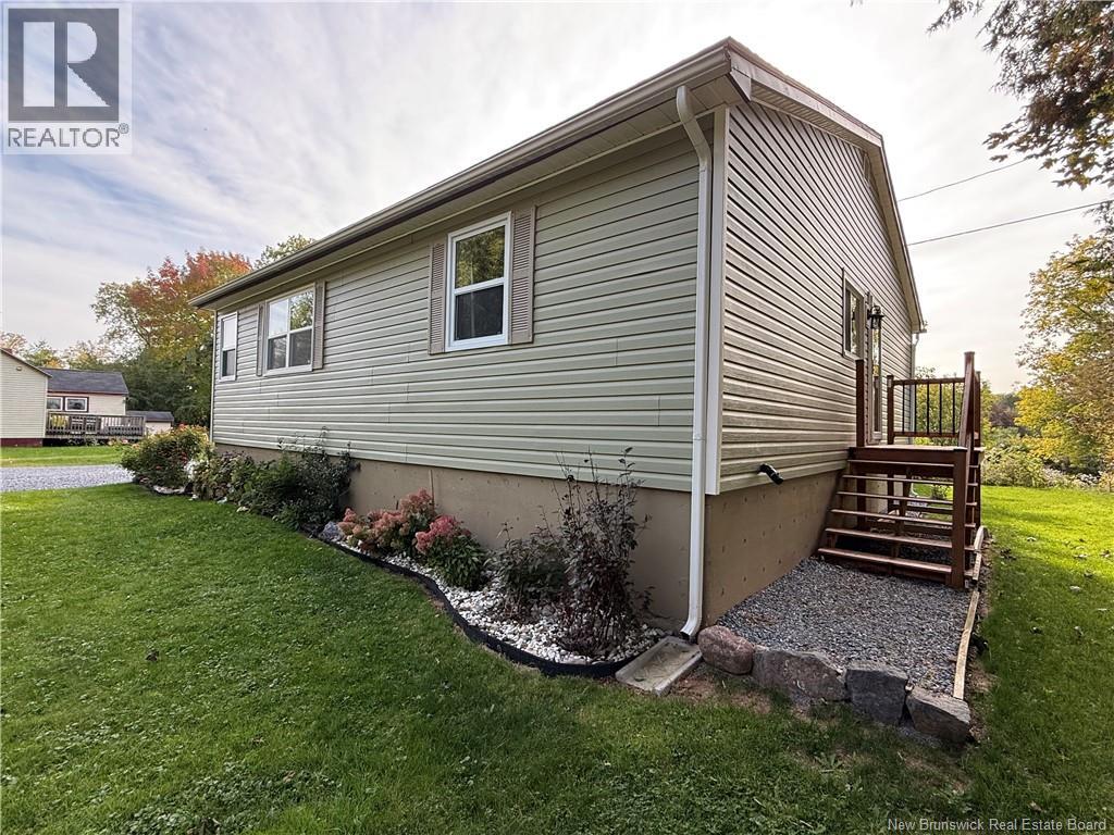 38 Holman Avenue - Image 36