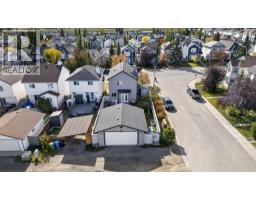 162 Bridlewood Avenue Sw, Calgary, AB T2Y3T5 Photo 30