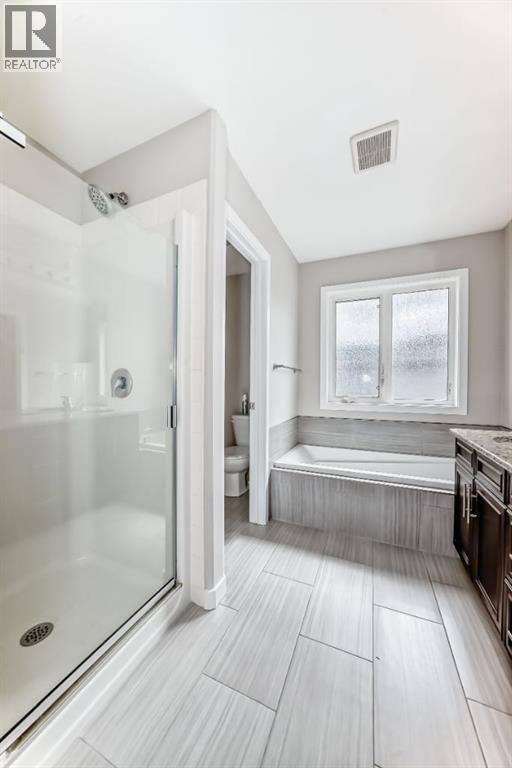 Listing photo – 110 CEDAR Square, Blackfalds