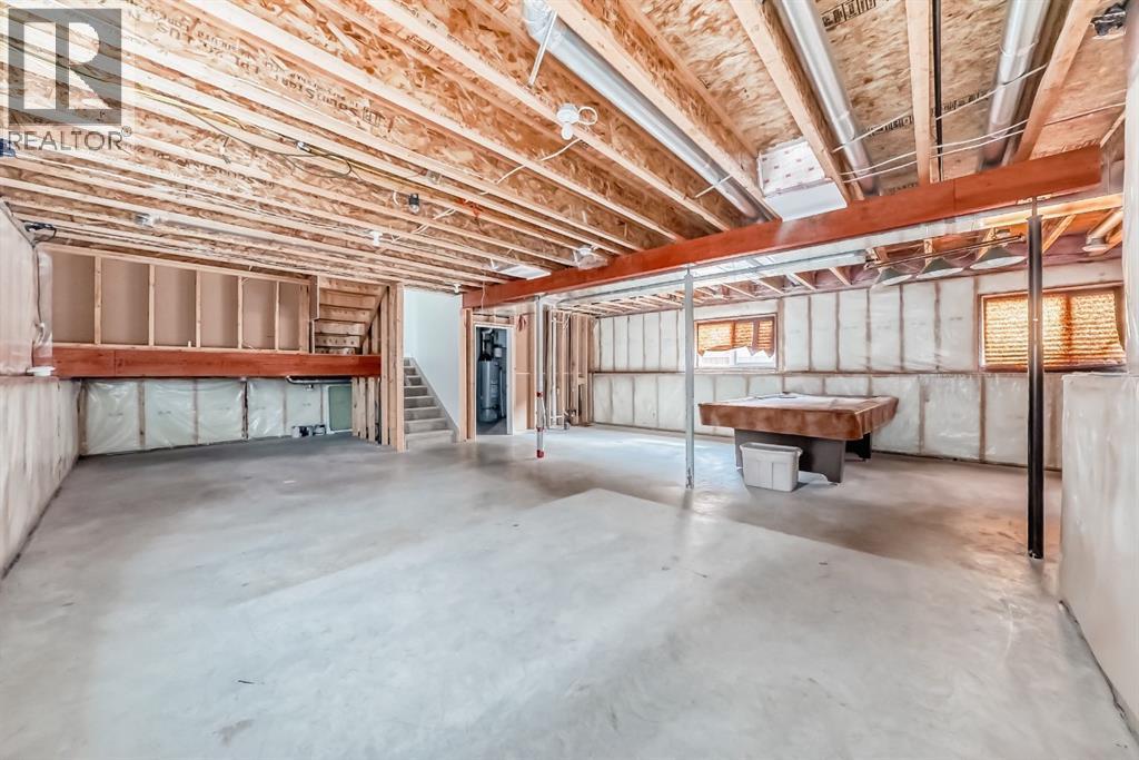 Listing photo – 110 CEDAR Square, Blackfalds
