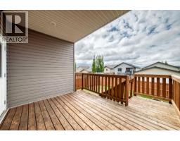 110 Cedar Square, Blackfalds, AB T4M0B4 Photo 11