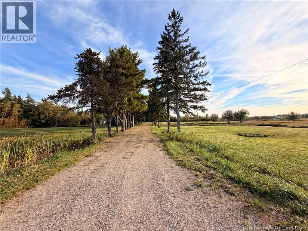 418 Point Aux Carr Road - Image 9