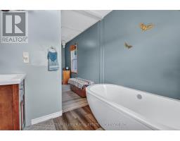 118 Inkerman Street, St  Thomas, ON N5P3G6 Photo 27