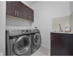 Bedroom 5 - 7628 10 Av Sw Sw, Edmonton, AB T6X0N6 Photo 10