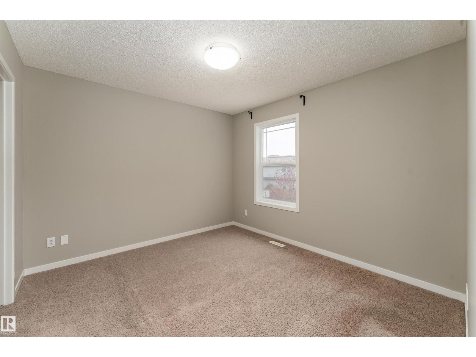17523 56 ST NW - Image 31