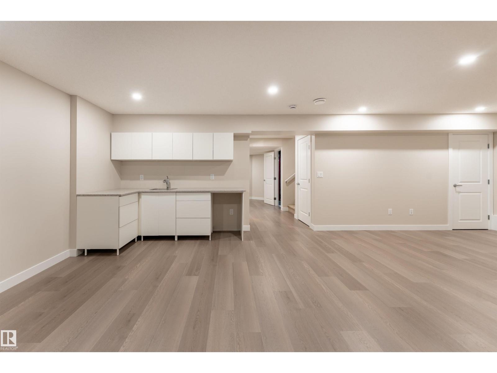 17523 56 ST NW - 41