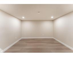 17523 56 St Nw, Edmonton, AB T5Y0T6 Photo 37