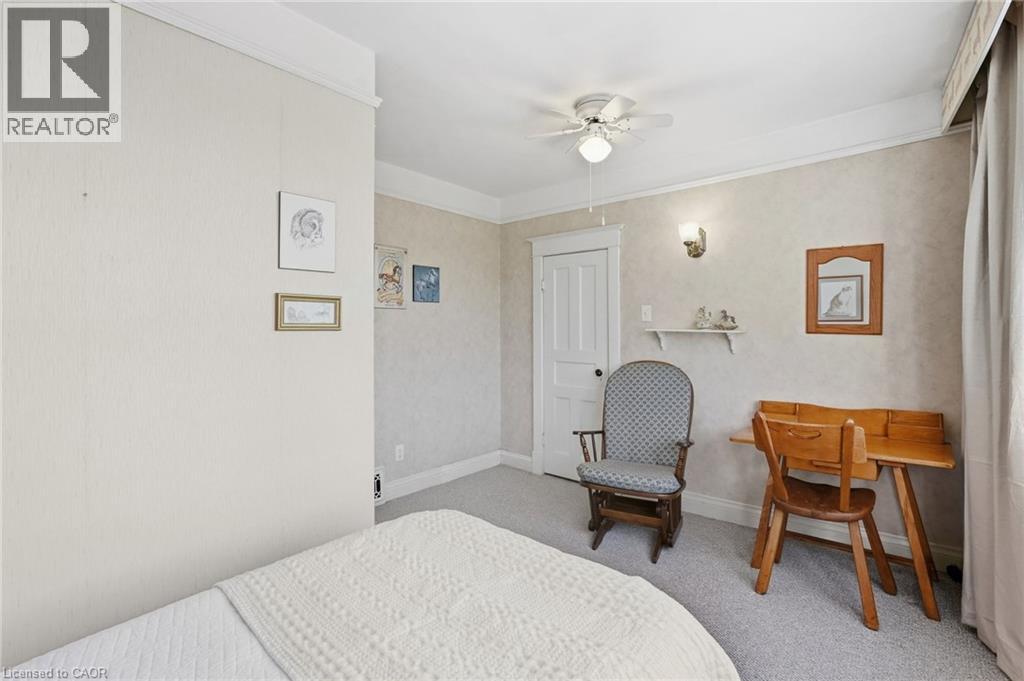 41 EAST 14TH Street - 38