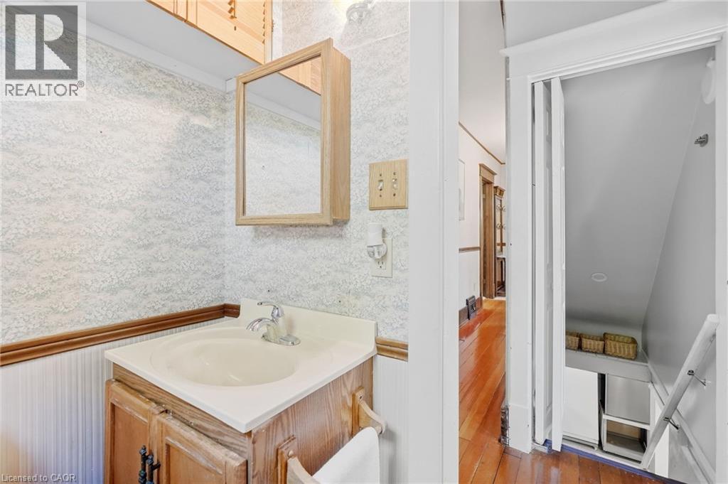 41 EAST 14TH Street - 24