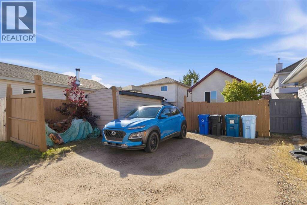 118 CAMPBELL Crescent, Fort McMurray