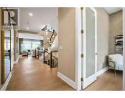 140 Creekstone Hill Sw, Calgary, AB T2X5G3 Photo 12