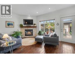 5pc Bathroom - 1133 39 Street Sw, Calgary, AB T3C1V3 Photo 11