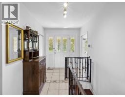 998 Fairway Drive, North Vancouver, BC V7G1L8 Photo 12