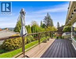 998 Fairway Drive, North Vancouver, BC V7G1L8 Photo 18