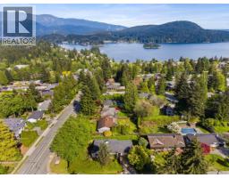 998 Fairway Drive, North Vancouver, BC V7G1L8 Photo 36