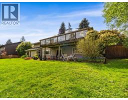 998 Fairway Drive, North Vancouver, BC V7G1L8 Photo 6
