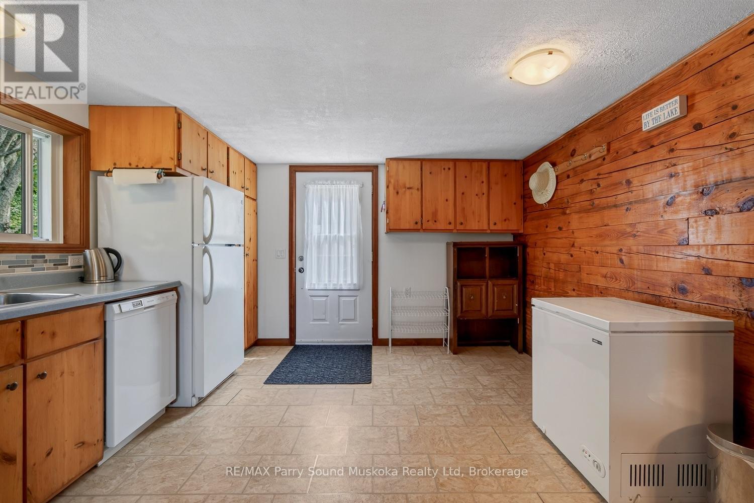 134 JOHNSTON ROAD - Image 4
