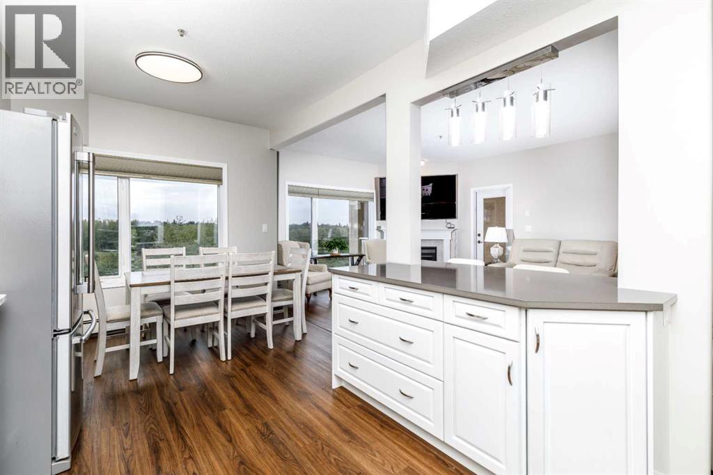 Listing photo – 302, 5590 45 Street, Red Deer