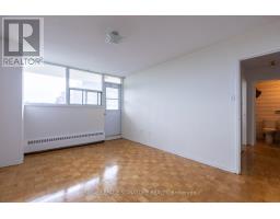 902 - 161 Oakwood Avenue, Toronto, ON M6E2V2 Photo 11