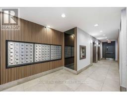 203 - 140 Bathurst Avenue, Toronto, ON M5V3N8 Photo 11