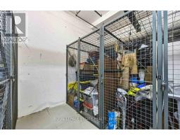 203 - 140 Bathurst Avenue, Toronto, ON M5V3N8 Photo 13